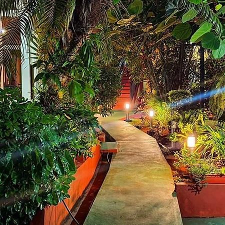 Hospedaje Jose Gorgues ปูแอร์โตอีกวาซู ภายนอก รูปภาพ